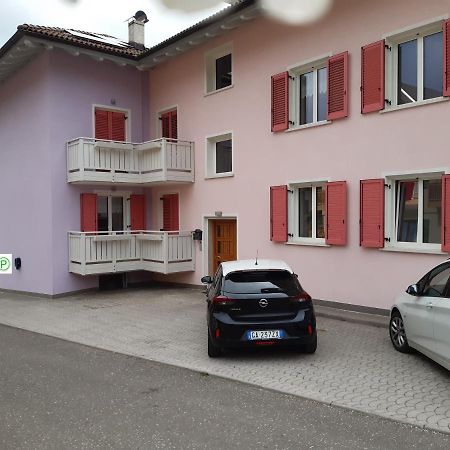 Casa Vacanze Rosa Brez Exteriör bild