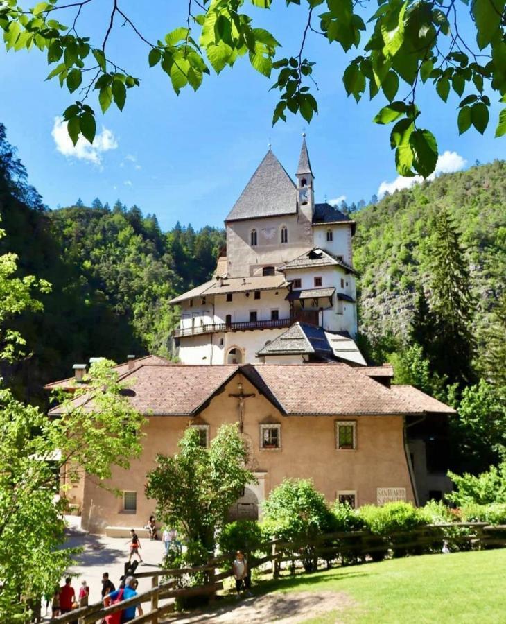 Casa Vacanze Rosa Brez Exteriör bild