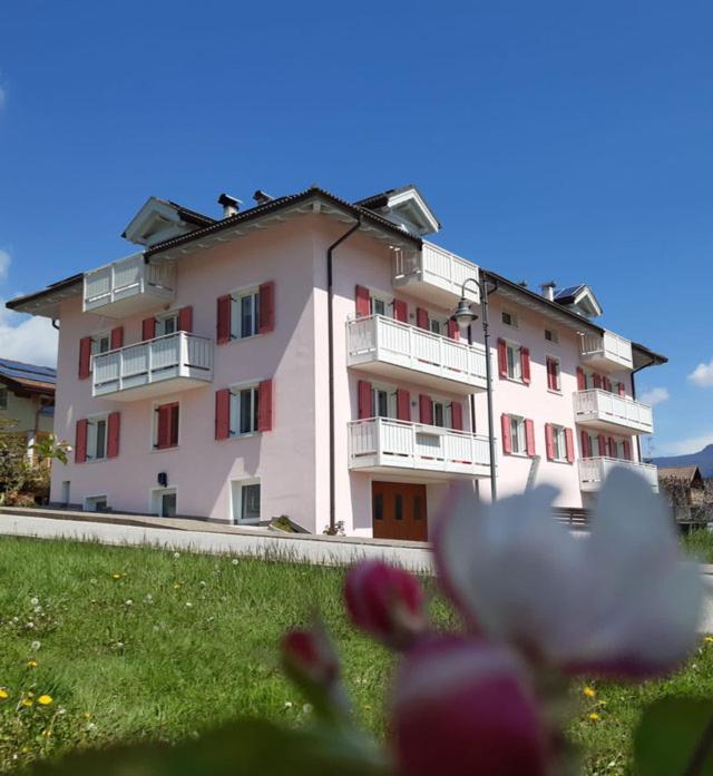 Casa Vacanze Rosa Brez Exteriör bild